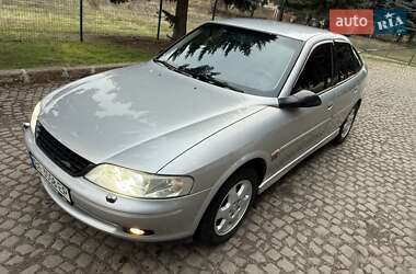 Лифтбек Opel Vectra 2000 в Кропивницком