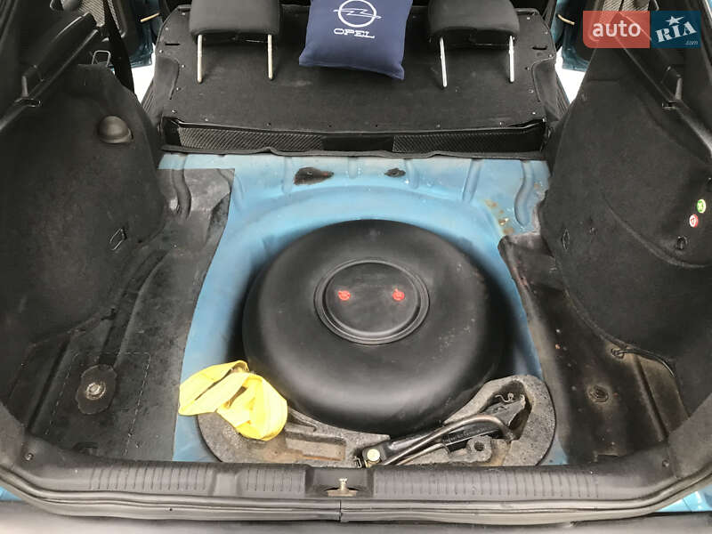 Ліфтбек Opel Vectra 1992 в Горішніх Плавнях