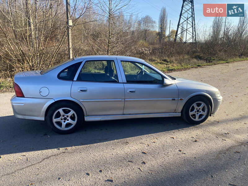 Седан Opel Vectra 2001 в Калиновке фото 4 Седан Opel Vectra 2001 в Калиновке