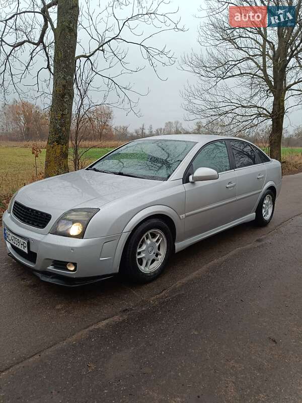 Лифтбек Opel Vectra 2003 в Голобах фото 3 Лифтбек Opel Vectra 2003 в Голобах