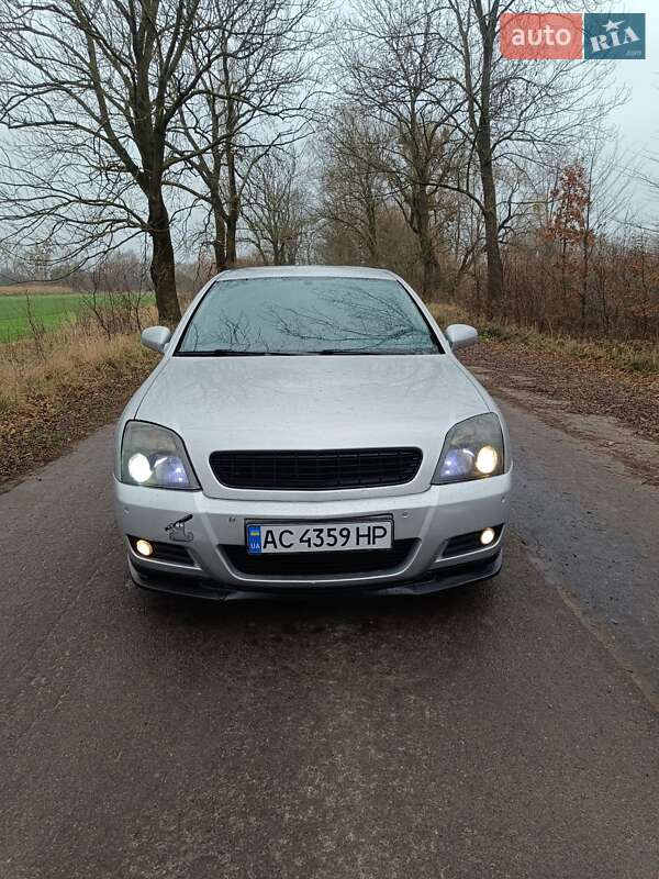 Лифтбек Opel Vectra 2003 в Голобах фото 2 Лифтбек Opel Vectra 2003 в Голобах