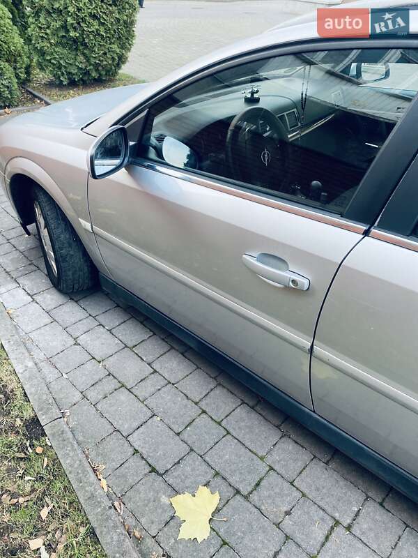 Универсал Opel Vectra 2004 в Ивано-Франковске фото 3 Универсал Opel Vectra 2004 в Ивано-Франковске