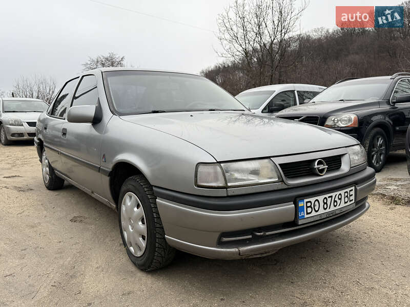 Седан Opel Vectra 1991 в Кременце фото 7 Седан Opel Vectra 1991 в Кременце