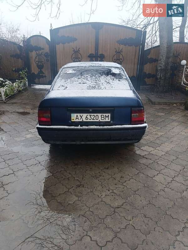 Седан Opel Vectra 1991 в Мерефа фото 3 Седан Opel Vectra 1991 в Мерефа