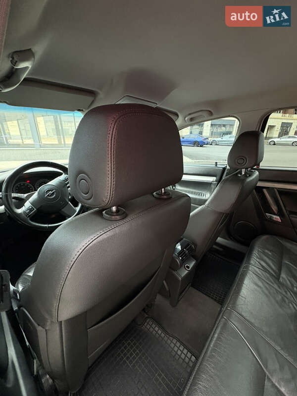 Седан Opel Vectra 2008 в Умани