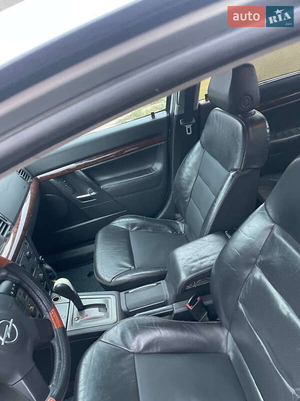 Седан Opel Vectra 2003 в Ніжині