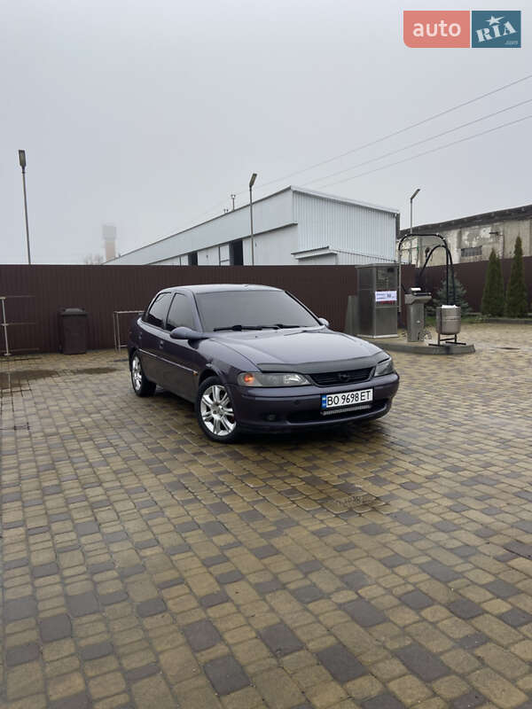 Седан Opel Vectra 1997 в Тернополі