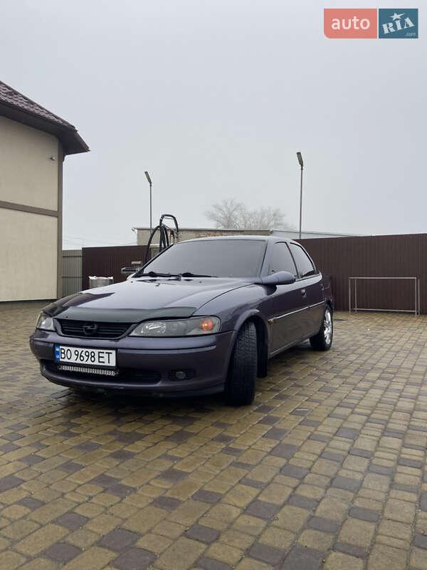 Седан Opel Vectra 1997 в Тернополі