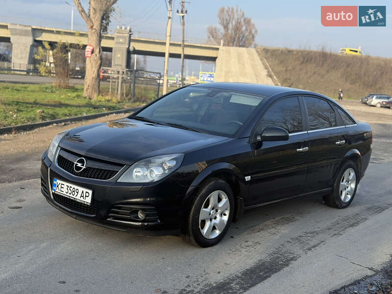 Ліфтбек Opel Vectra 2006 в Дніпрі