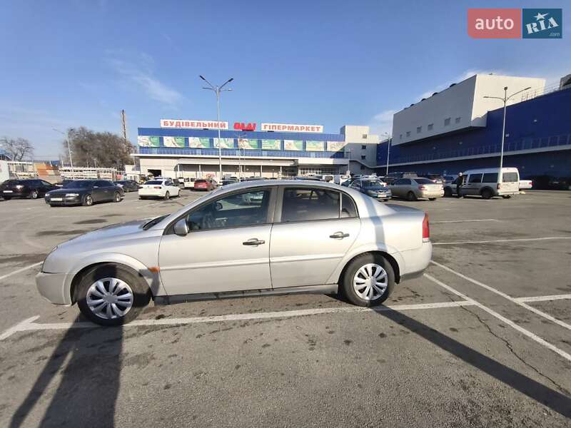 Седан Opel Vectra 2003 в Дніпрі