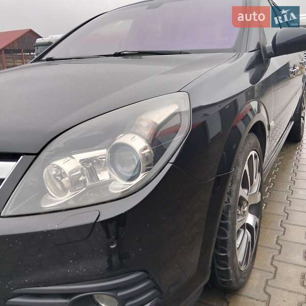 Ліфтбек Opel Vectra 2008 в Львові