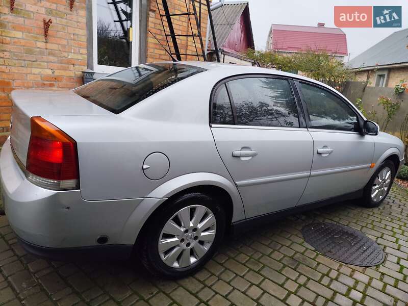 Седан Opel Vectra 2002 в Бердичеві