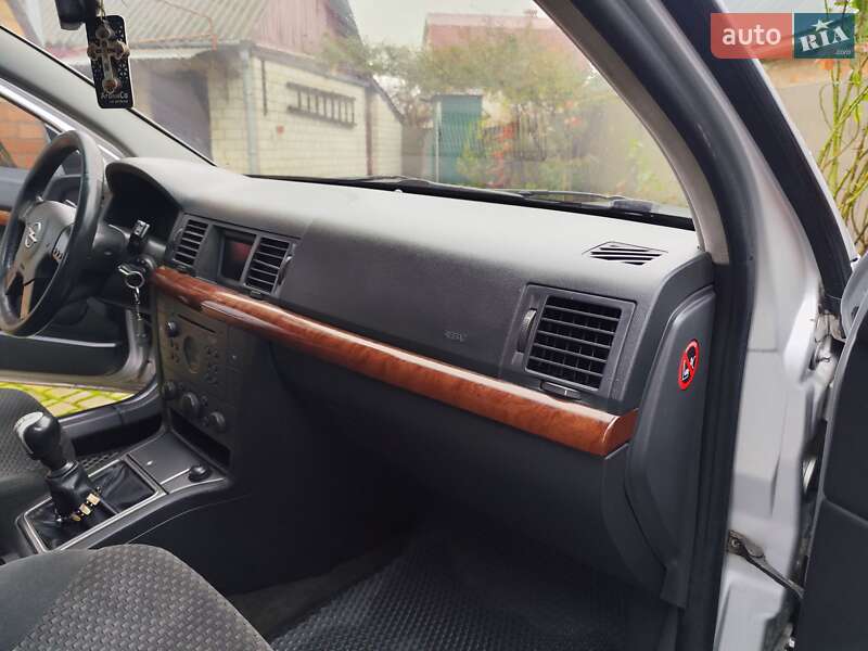 Седан Opel Vectra 2002 в Бердичеві