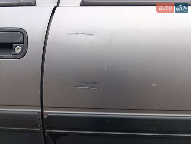 Седан Opel Vectra 1992 в Кременчуге