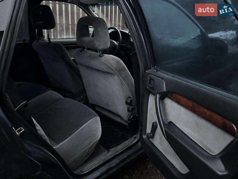 Седан Opel Vectra 1994 в Каменке-Бугской