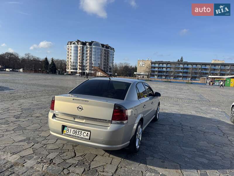 Седан Opel Vectra 2008 в Горішніх Плавнях