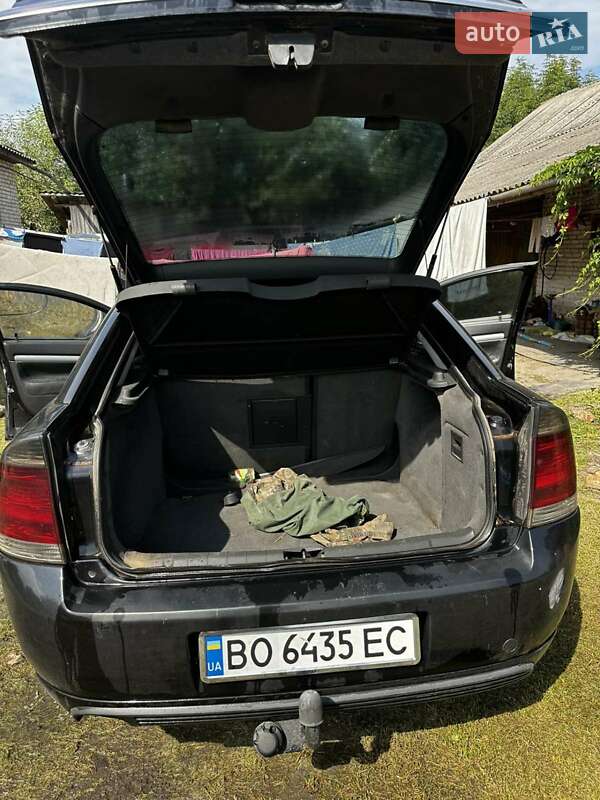 Лифтбек Opel Vectra 2002 в Бродах