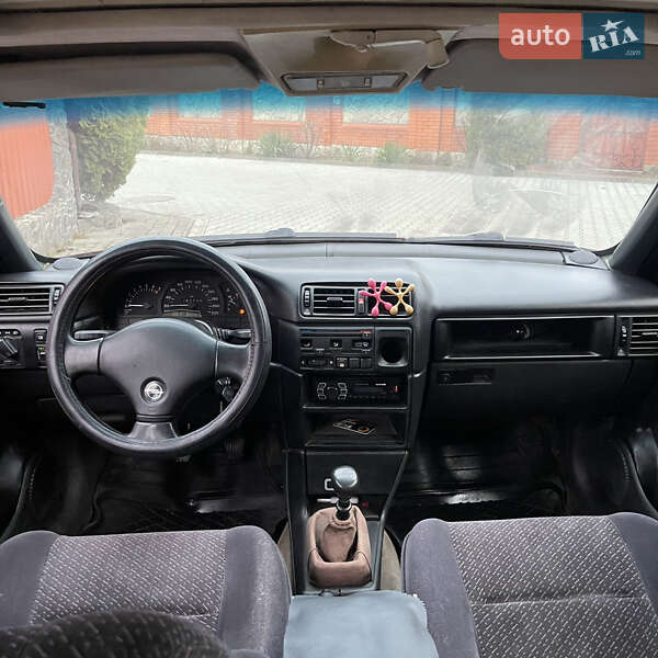 Седан Opel Vectra 1991 в Хмельницькому