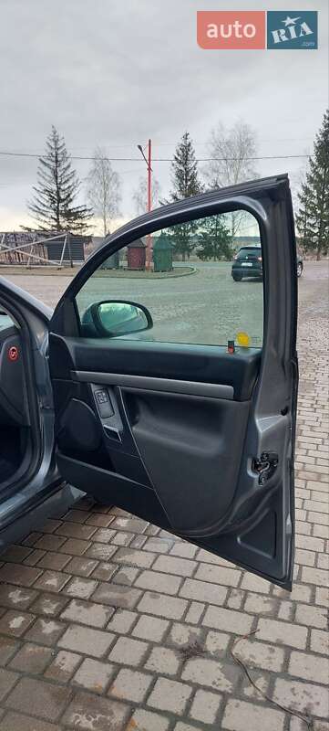 Универсал Opel Vectra 2005 в Ивано-Франковске