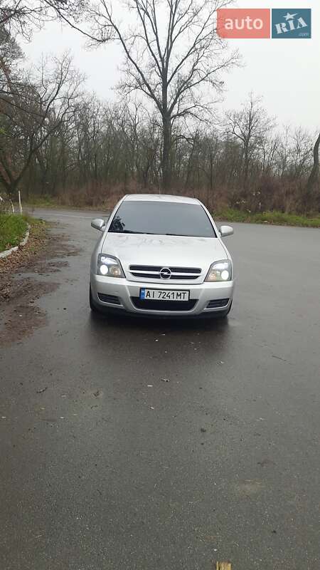 Opel Vectra 2004