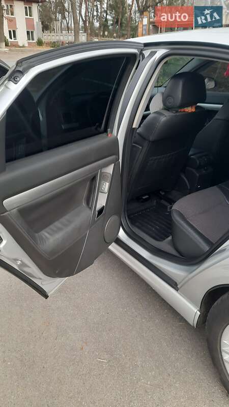 Лифтбек Opel Vectra 2004 в Володарке фото 21 Лифтбек Opel Vectra 2004 в Володарке