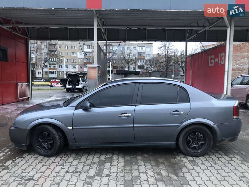 Седан Opel Vectra 2005 в Калуші