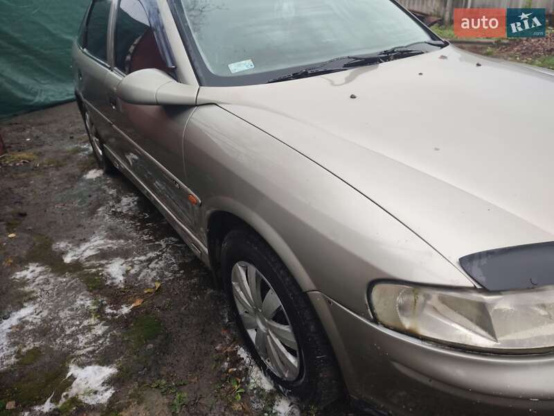 Ліфтбек Opel Vectra 1999 в Іллінцях фото 2 Ліфтбек Opel Vectra 1999 в Іллінцях
