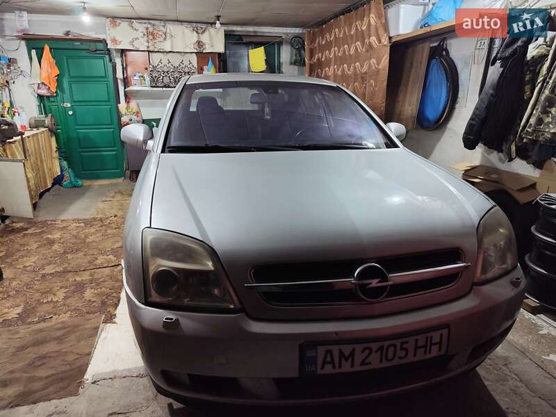 Седан Opel Vectra 2002 в Бердичеві