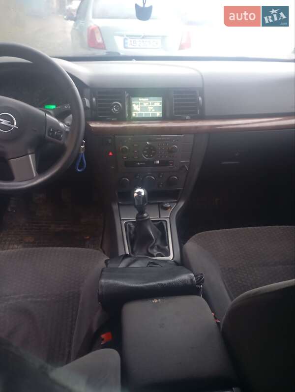 Седан Opel Vectra 2003 в Бершади фото 14 Седан Opel Vectra 2003 в Бершади