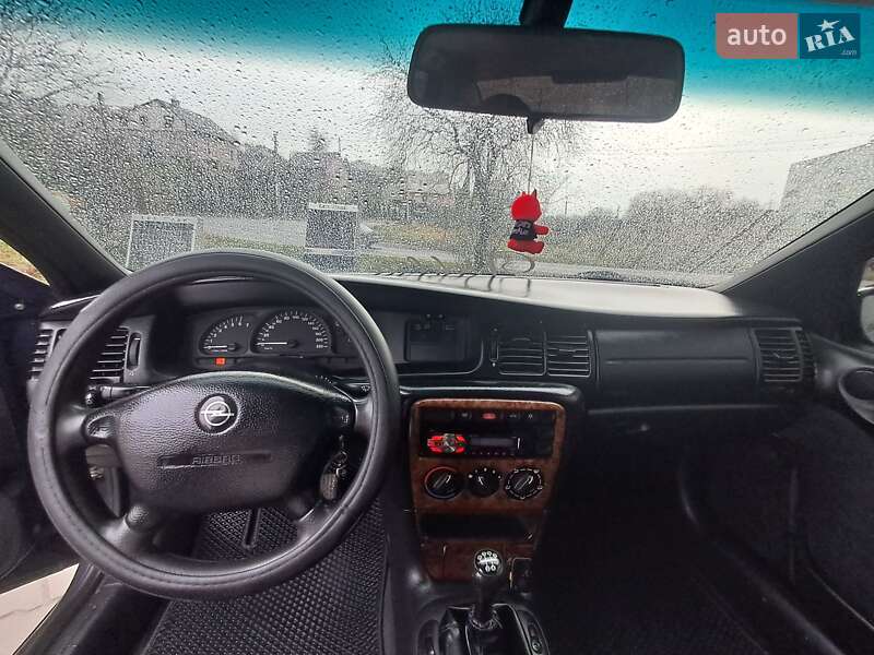 Седан Opel Vectra 1998 в Львове фото 14 Седан Opel Vectra 1998 в Львове