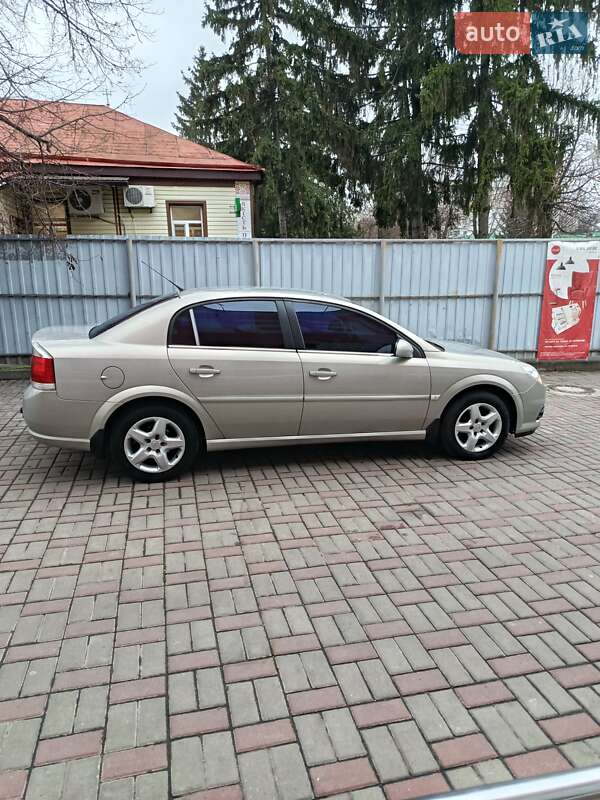 Седан Opel Vectra 2008 в Шполе