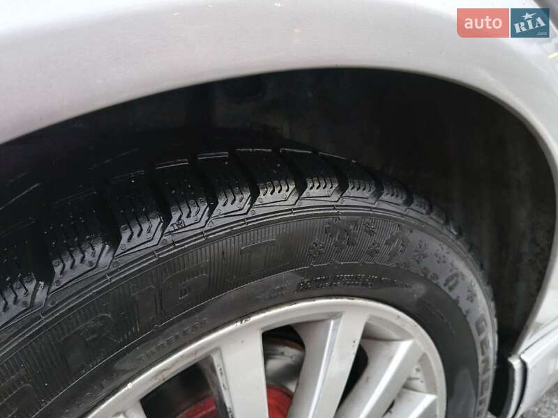 Седан Opel Vectra 2004 в Луцке фото 10 Седан Opel Vectra 2004 в Луцке