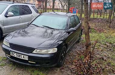 Седан Opel Vectra 1997 в Львове