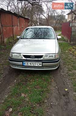 Седан Opel Vectra 1994 в Черновцах