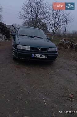 Седан Opel Vectra 1995 в Луцке