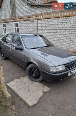 Седан Opel Vectra 1989 в Світловодську