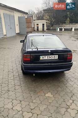Універсал Opel Vectra 1995 в Івано-Франківську