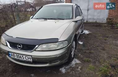 Лифтбек Opel Vectra 1999 в Ильинцах