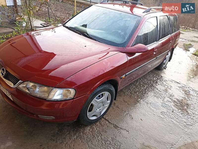 Универсал Opel Vectra 1997 в Каменец-Подольском
