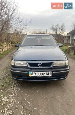 Седан Opel Vectra 1995 в Могилев-Подольске