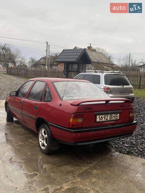 Седан Opel Vectra 1990 в Ковелі