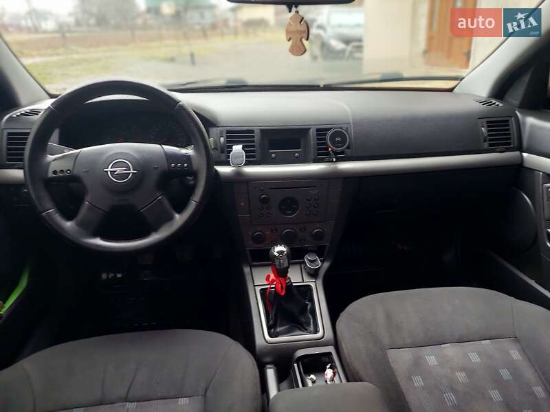 Седан Opel Vectra 2003 в Богородчанах