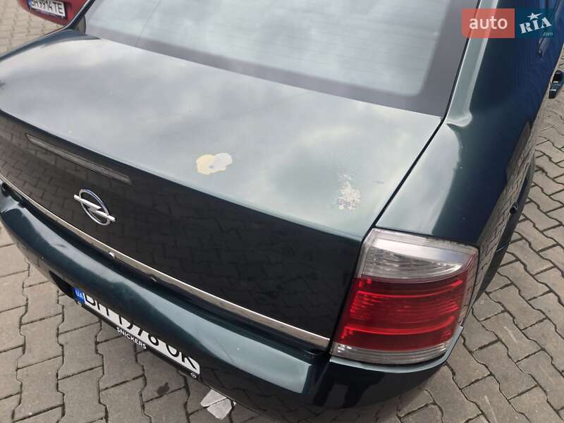 Седан Opel Vectra 2005 в Одесі
