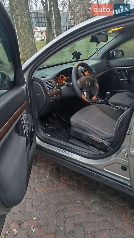 Седан Opel Vectra 2004 в Конотопе фото 9 Седан Opel Vectra 2004 в Конотопе