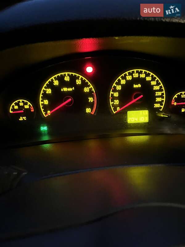 Седан Opel Vectra 2006 в Шполі