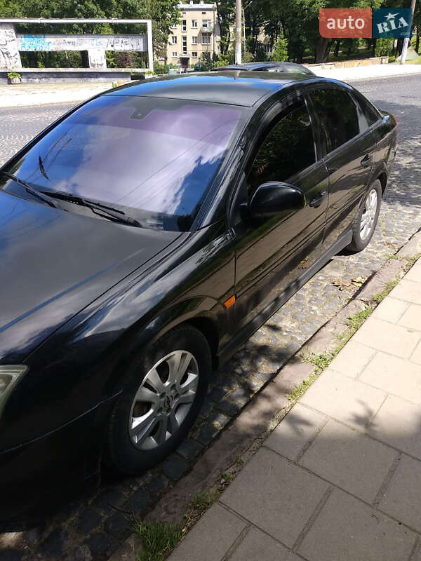 Лифтбек Opel Vectra 2002 в Львове фото 2 Лифтбек Opel Vectra 2002 в Львове