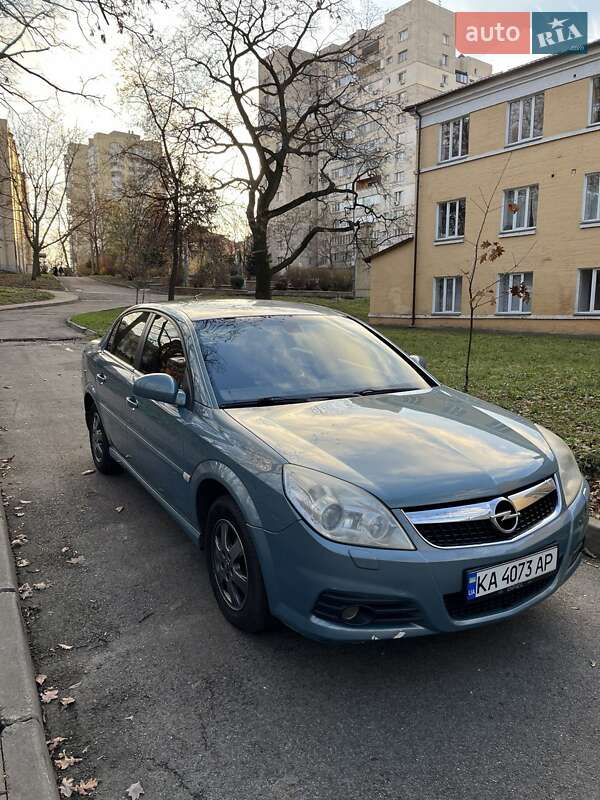 Седан Opel Vectra 2006 в Киеве