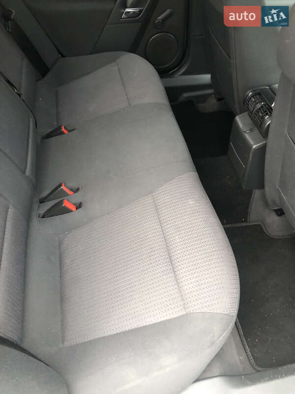 Седан Opel Vectra 2007 в Львове