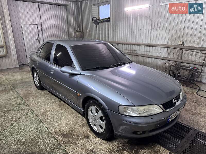 Седан Opel Vectra 2001 в Балаклії фото 8 Седан Opel Vectra 2001 в Балаклії