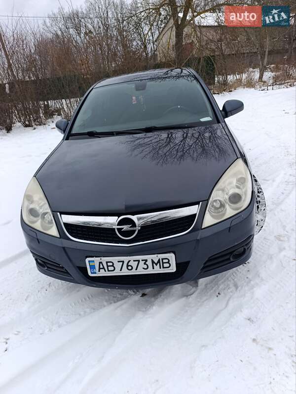Седан Opel Vectra 2007 в Виннице